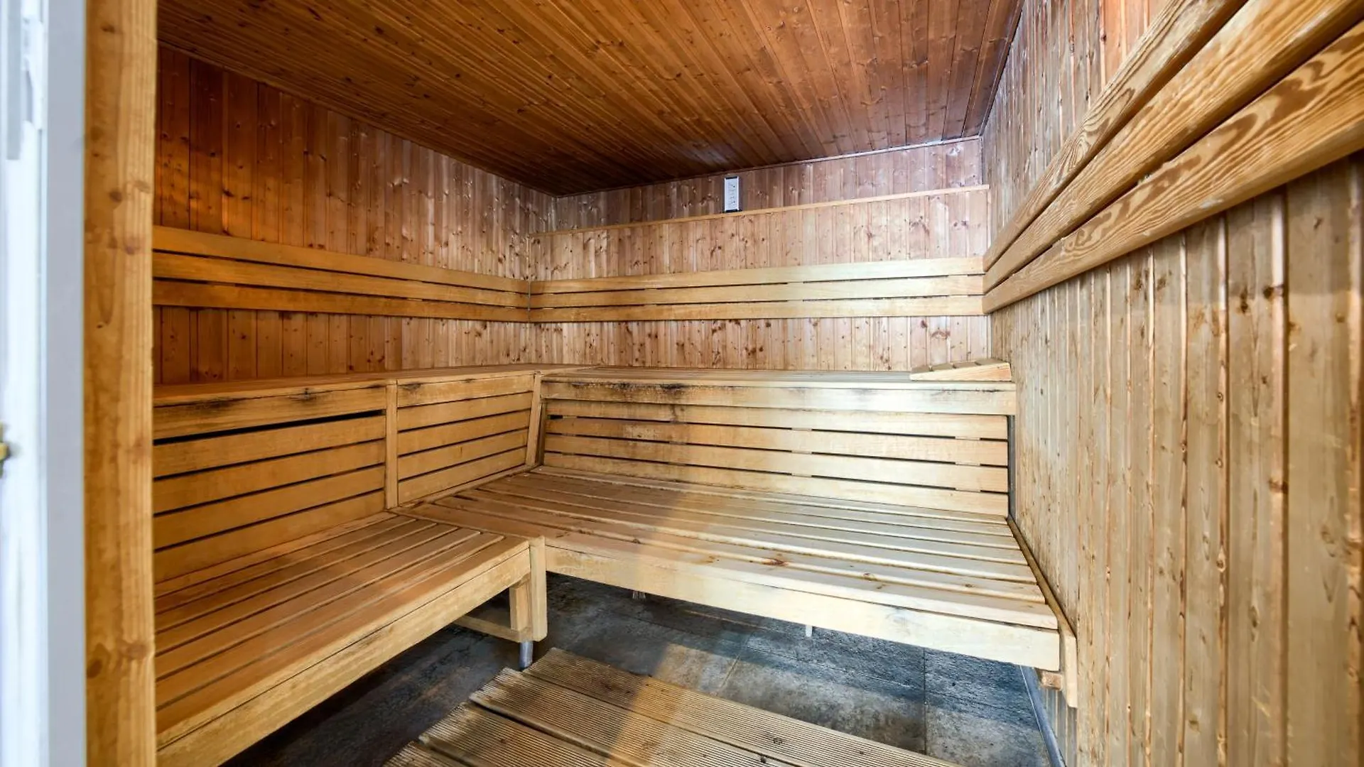 Apartamenty Sun & Snow Feniks Kolobrzeg
